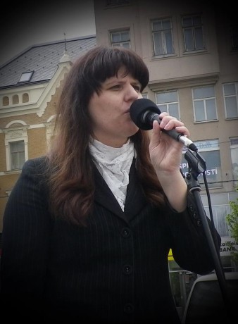 (3)Pastor Svatava Veverková